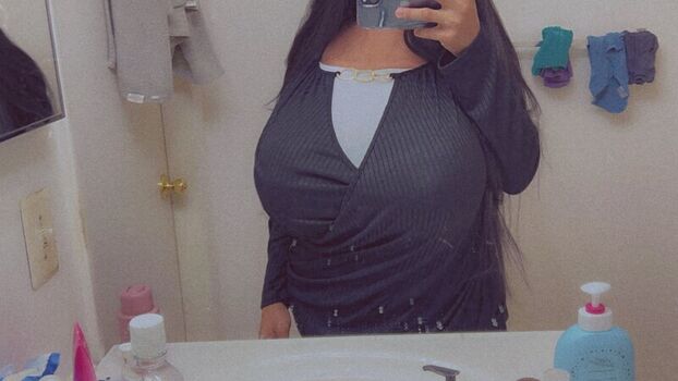 Mommymilkies leaked private photo uncensored HD quality