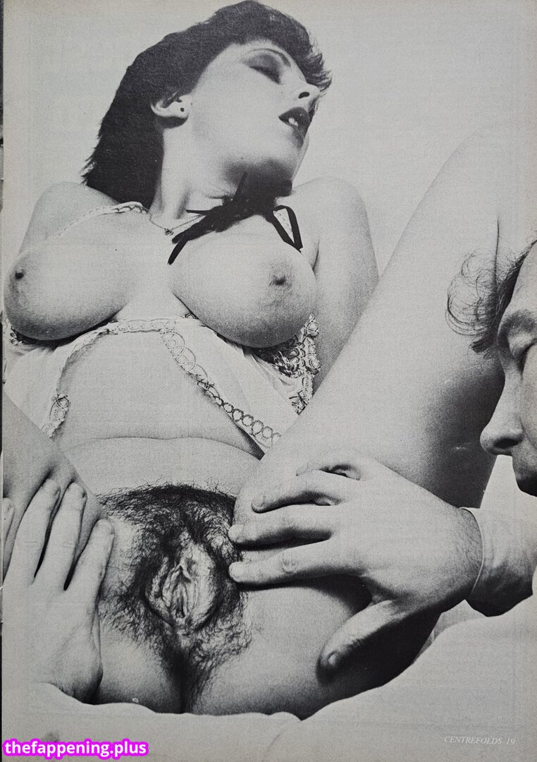 S early  s page  girls/ leaked private photo uncensored HD quality