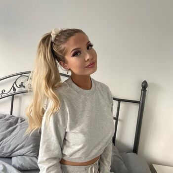 Abbie wattsx leaked private photo uncensored HD quality