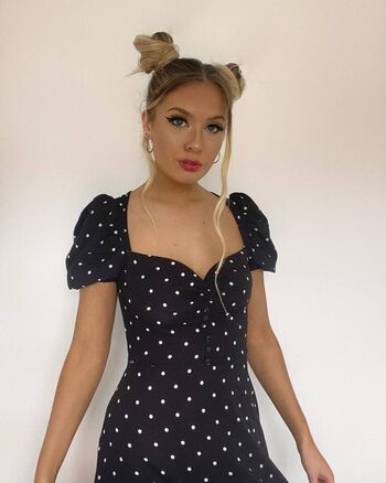 Abbie wattsx leaked private photo uncensored HD quality