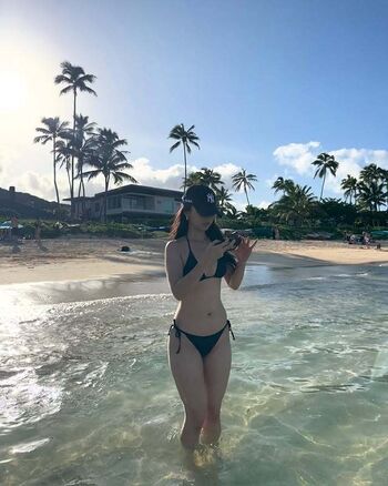 Adelinehkim leaked private photo uncensored HD quality