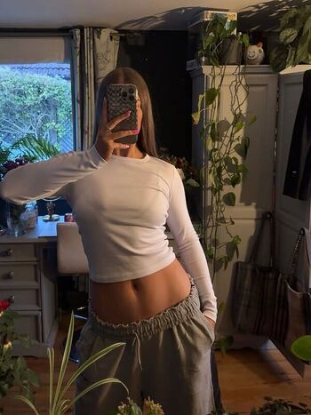 Aechisholm leaked private photo uncensored HD quality
