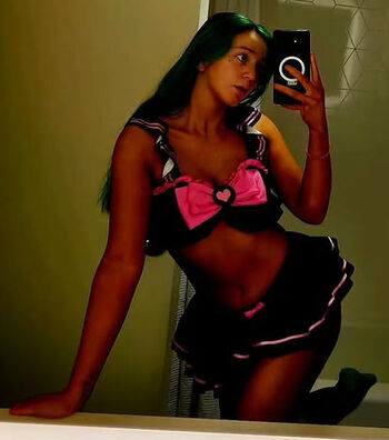 Airica demia  page leaked private photo uncensored HD quality