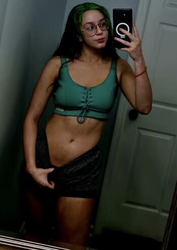 Airica demia  page leaked private photo uncensored HD quality