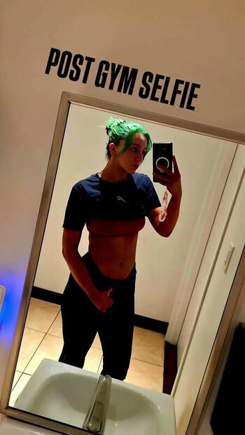 Airica demia  page leaked private photo uncensored HD quality