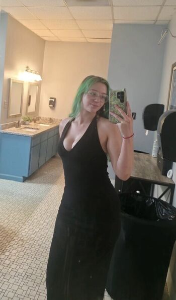 Airica demia leaked private photo uncensored HD quality