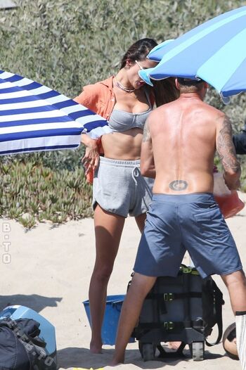 Alessandra ambrosio  page leaked private photo uncensored HD quality