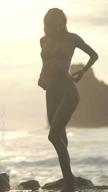 Alessandra ambrosio  page leaked private photo uncensored HD quality