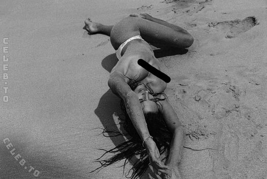 Alessandra ambrosio  page leaked private photo uncensored HD quality