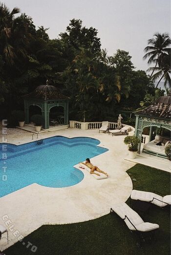 Alessandra ambrosio  page leaked private photo uncensored HD quality