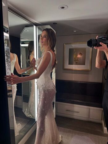 Alessandra ambrosio  page leaked private photo uncensored HD quality