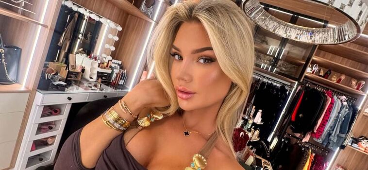 Alexa collins  page leaked private photo uncensored HD quality