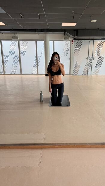 Alexandra carlsson leaked private photo uncensored HD quality