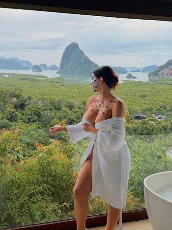 Allure by ana leaked private photo uncensored HD quality