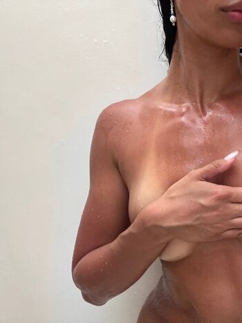 Ambra guiotto  page leaked private photo uncensored HD quality
