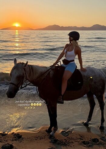 Amelia eve gibson page leaked private photo uncensored HD quality