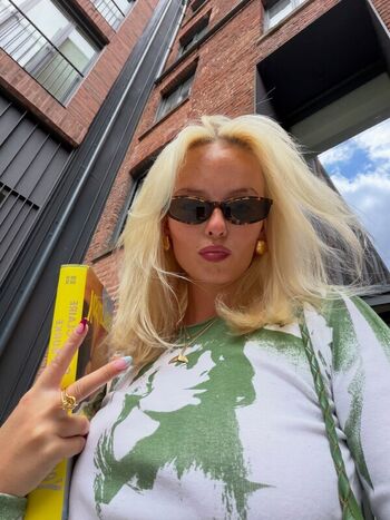 Amelia eve gibson leaked private photo uncensored HD quality