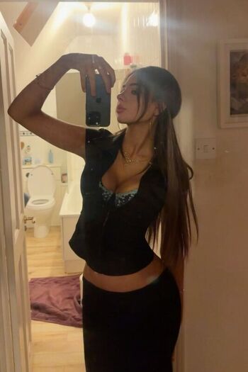 Ameliealbrow leaked private photo uncensored HD quality