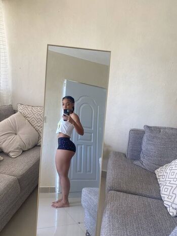 Angiencarnacion leaked private photo uncensored HD quality