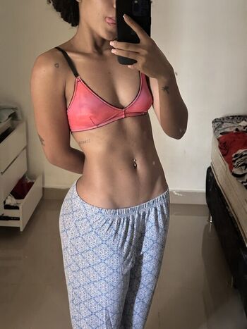 Angiencarnacion leaked private photo uncensored HD quality