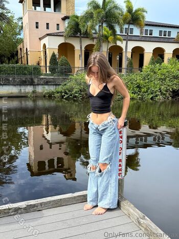 Anya lacey leaked private photo uncensored HD quality