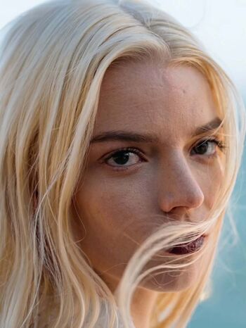 Anya taylor joy  page leaked private photo uncensored HD quality