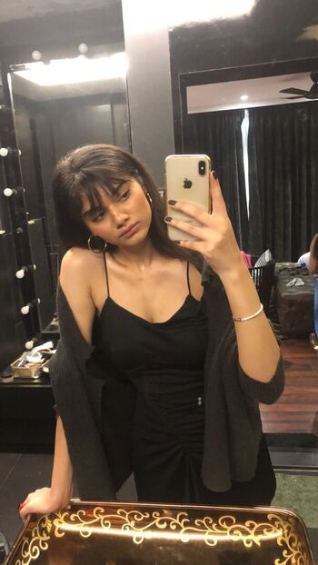 Asfa sinha page leaked private photo uncensored HD quality