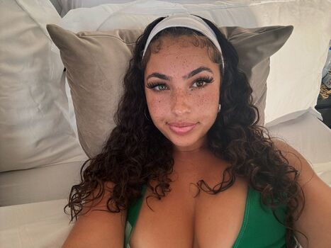 Ash kash  page leaked private photo uncensored HD quality