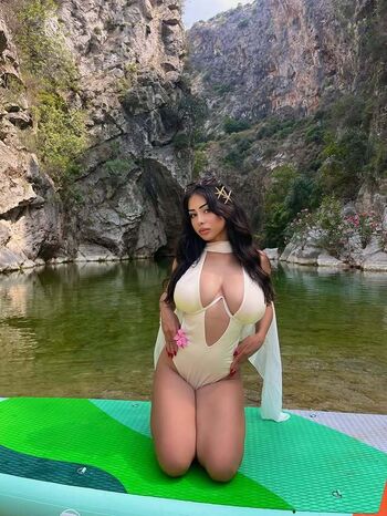 Aslihel page leaked private photo uncensored HD quality