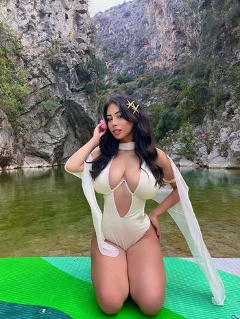 Aslihel page leaked private photo uncensored HD quality