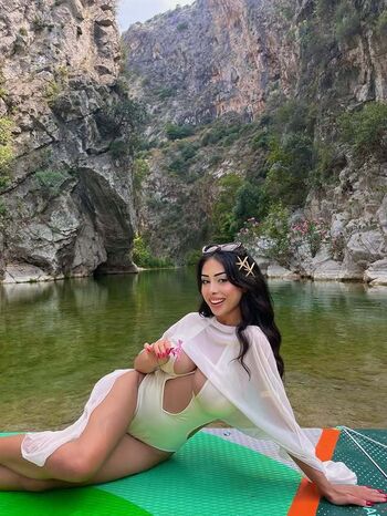 Aslihel page leaked private photo uncensored HD quality
