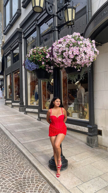 Ayushaaaa page leaked private photo uncensored HD quality