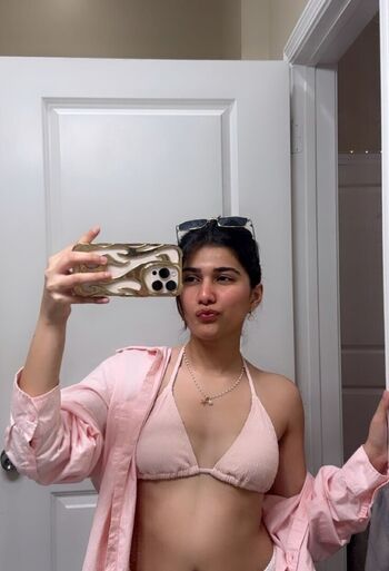 Baddiejuu leaked private photo uncensored HD quality