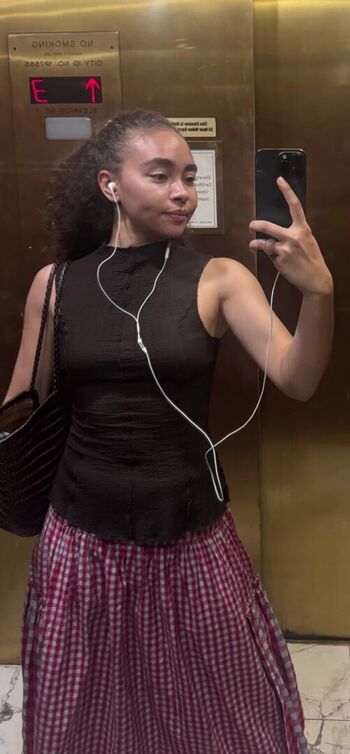 Bailey bass leaked private photo uncensored HD quality