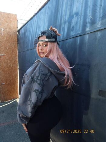 Bebe rexha leaked private photo uncensored HD quality