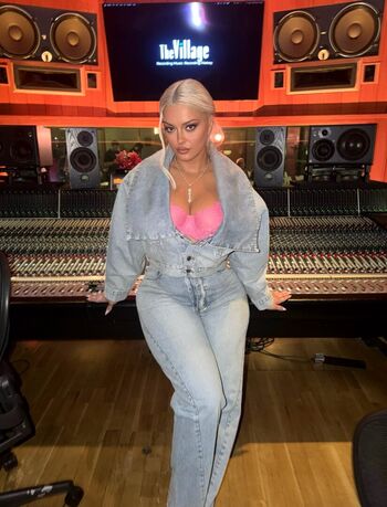 Bebe rexha leaked private photo uncensored HD quality