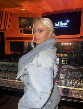 Bebe rexha leaked private photo uncensored HD quality