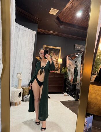 Bigtittygothegg  page leaked private photo uncensored HD quality