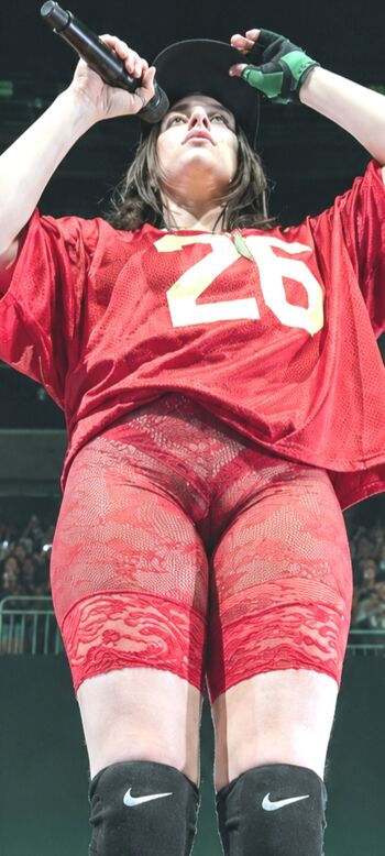 Billie eilish  page leaked private photo uncensored HD quality