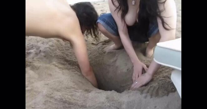 Billie eilish  page leaked private photo uncensored HD quality