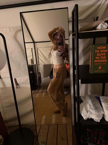 Billie lourd page leaked private photo uncensored HD quality