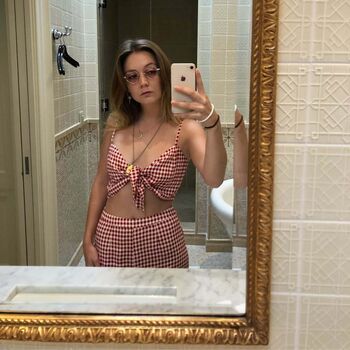 Billie lourd leaked private photo uncensored HD quality