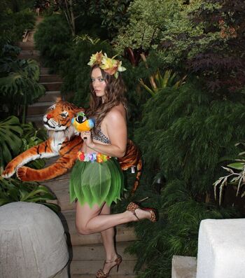 Billie lourd leaked private photo uncensored HD quality
