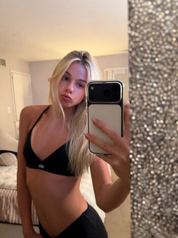 Bobbie moore  page leaked private photo uncensored HD quality