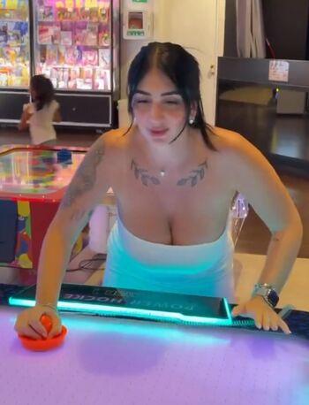 Bobbie moore page leaked private photo uncensored HD quality