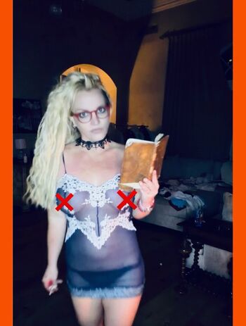 Britney spears  page leaked private photo uncensored HD quality