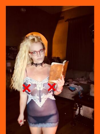 Britney spears  page leaked private photo uncensored HD quality