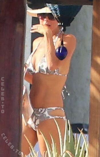 Brooke burke page leaked private photo uncensored HD quality