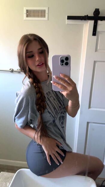 Brooke monk leaked private photo uncensored HD quality