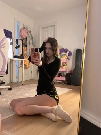 Bunnygirlbree  page leaked private photo uncensored HD quality